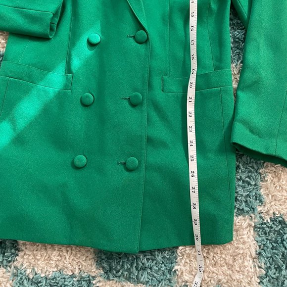 VINTAGE FITTED BLAZER IN GREEN BY CASUAL CORNER - Picture 5 of 8